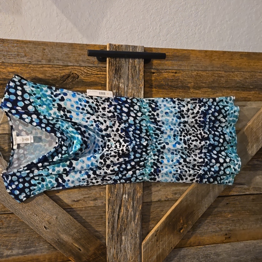 Laundry by Design. Size Small. Blue/Green/White